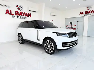 رنج روفر فوج HSE P530 V8 ابيض / ماروني 2022 خليجي