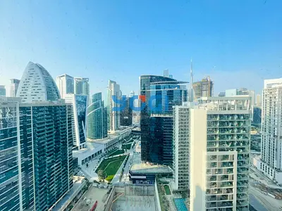 Fitted | Burj Khalifa View | Near Metro | 2 Parkings