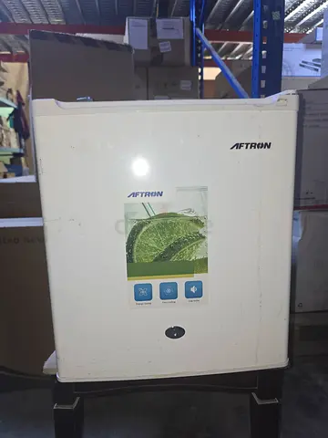 Compact Air Purifier / Humidifier (used)