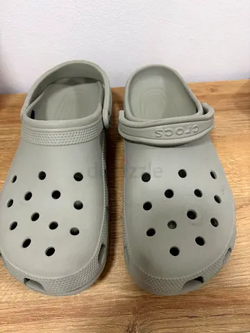 Crocs men size 44