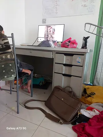 Metal Office Desk with Drawers and Under-desk Storage