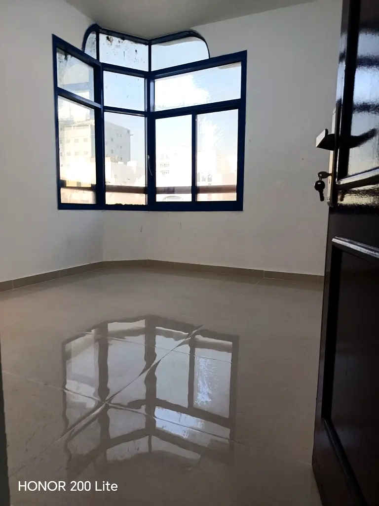 2BHK in Mussafah, Shabiya-12 for Executive Staff