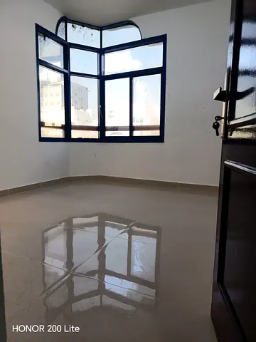 2BHK in Mussafah, Shabiya-12 for Executive Staff