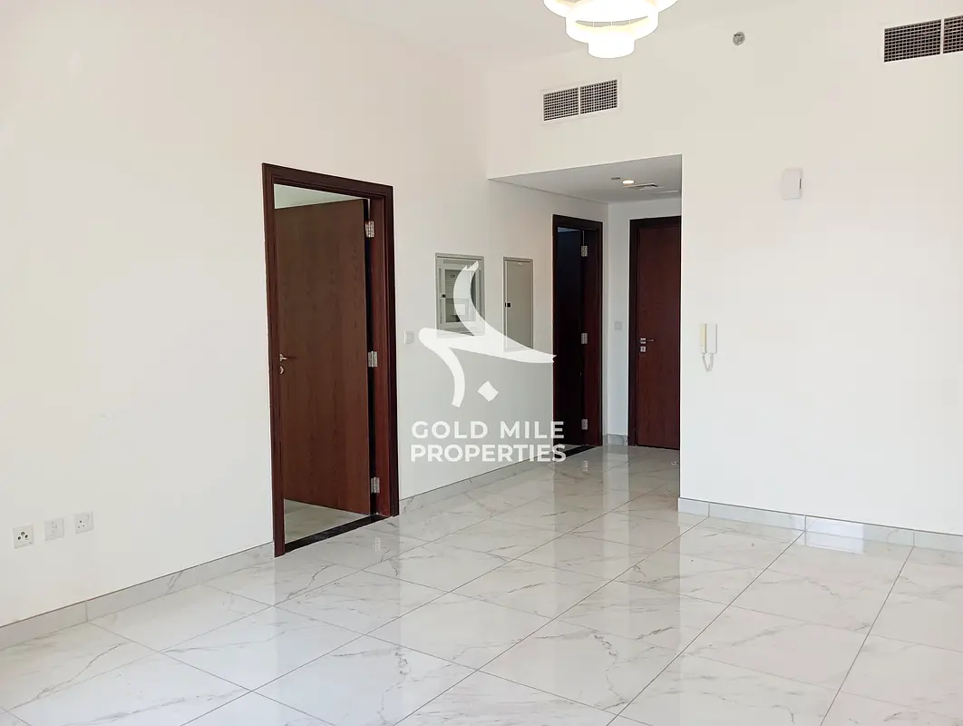 1 MONTH FREE - LUXURIOUS 2 BR -SEMI FURNISHED - FAMILY BUILDING