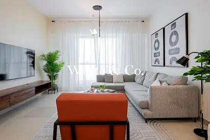 Upgraded 3 Bed | Close to Metro | Vacant