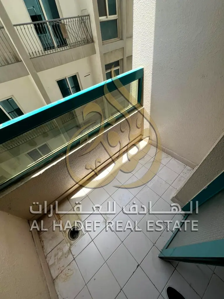 1 Bedroom Apartment for Rent in Al Qasimia Sharjah Balcony Prime Location Behind Mashreq Bank Flexi