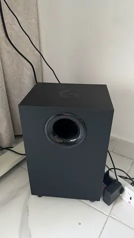 Logitech G560 Gaming Speaker (part of 2.1 PC speaker system) - Excellent working condition