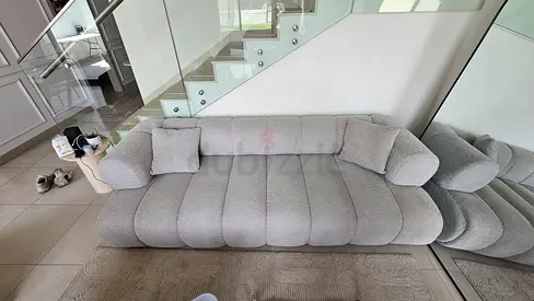 Modern Light Grey 3-Seater, Excellent condition