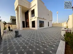 Luxury villa for sale, price includes air conditioning and elevator. Freehold ownership available to