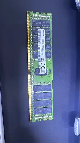 SAMSUNG RAM