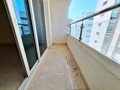 huge 3bhk with balcony room with wadrobes | 6 payment