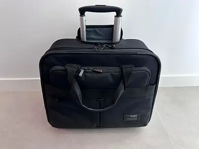 Samsonite Laptop bag with wheels