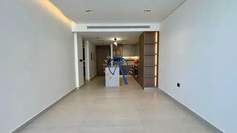 NEW BUILDING | PRIVATE POOL | MOVE IN READY
