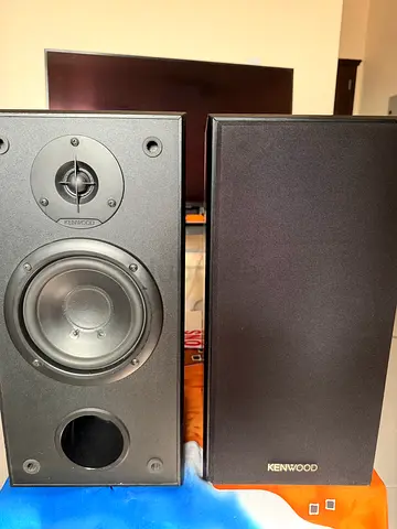Pair of Kenwood Speakers - Good Working Condition, 8ohms 100Watt Model KVS 200