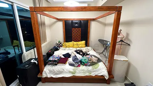 Solid wood bedroom set with poster bed