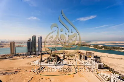 Luxury 3 Master Bedroom Apartment for Rent in Al Khan Sharjah Sea View High Floor Maid Room 2 Free Parking Gym Pool Private Beach