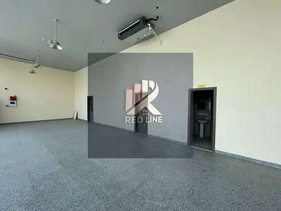 معرض للإيجار في الصناعية 5