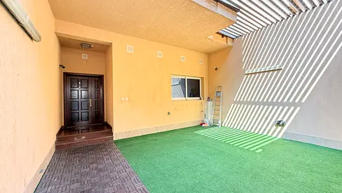 HIGH QUALITY VILLA - READY TO MOVE