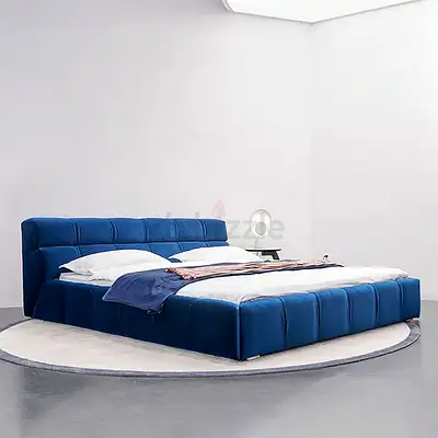 High Quality Luxury Bouclette Fabric King Size Bed with Spring Mattress