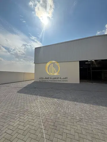 Warehouse for sale in Al Hano Al Jaleel, Al Sajaa Industrial, Sharjah. Land area: 14,500 sq ft Built-up area: 11,260 sq ft, ground floor and mezza