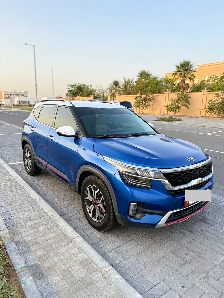 Kia Seltos 2020 — photo 1 of 13