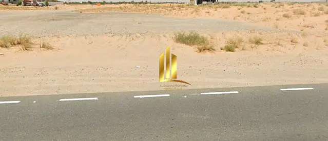 للبيع ارض تجارية في مزيرعة