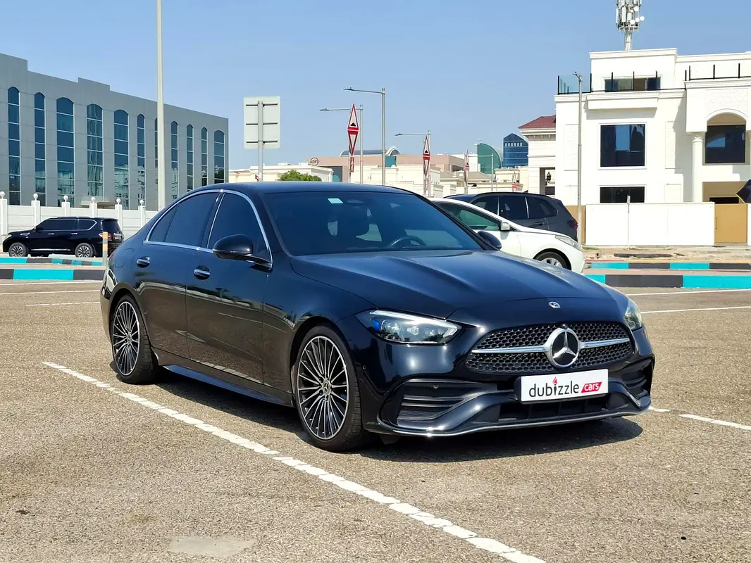 Mercedes-Benz C-Class 2023 — photo 1 of 16