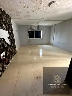 Sea view. Beautiful studio for annual rent in Sharjah. Prime location close to all services and shop