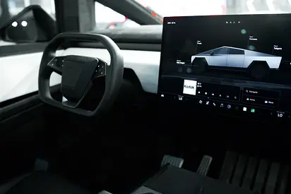 صورة 9 لـ 2024 Tesla CYBERTRUCK