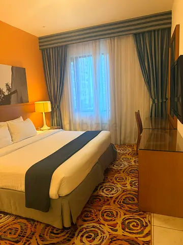 READY TO MOVE | Luxurious room in a Premium 2BHK Apartment | NO Commision Direct Owner