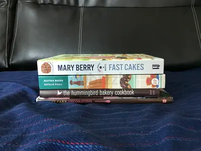 4 BAKING COOKBOOKS
