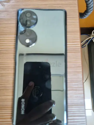 Honor 70 5G 256gb Like new TRA