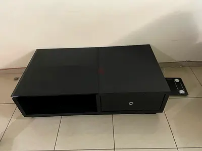 Coffee table ( central table )