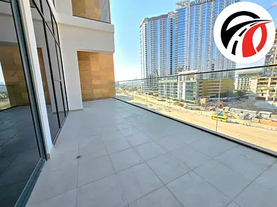 Spacious 3bedroom hall apt / chiller free/ beautiful layout