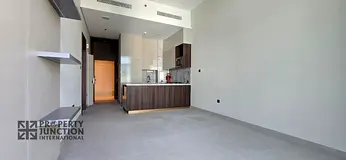 Luxurious Living 1BR High Floor | Ready To Move