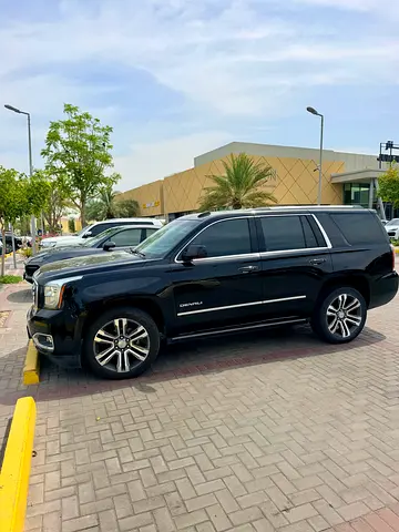 GMC Yukon Denali - 2018 in great condition