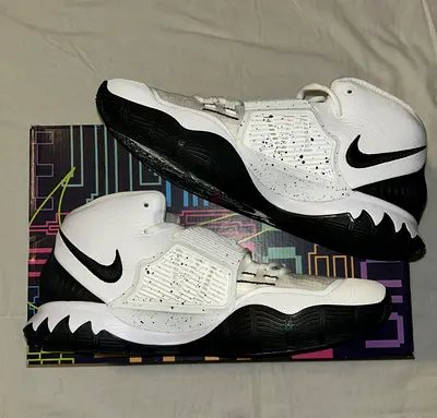 Kyrie 6 oreo