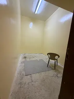 Traditional house in Al Musalla area 4 bedrooms and a living hall Each room has a separate small kit