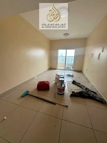 Two bedrooms and a living room for annual rent with built-in wardrobes, central gas, and parking inside the tower.