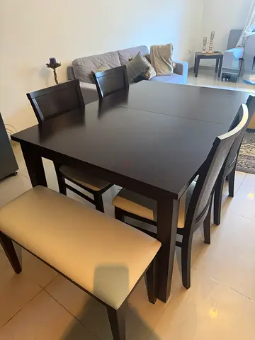 Dining Table | Extendable 6-8 seater