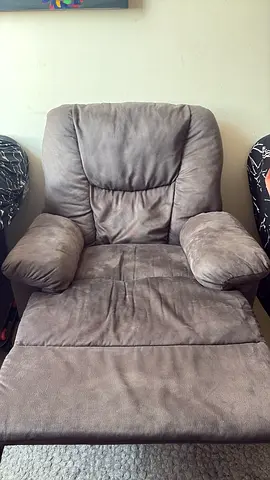 Comfortable Brown Recliner Armchair with Footrest