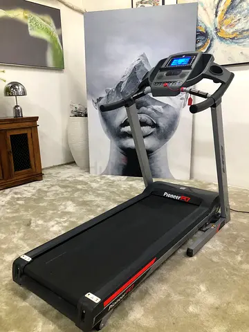 BH Fitness Treadmill pioneer P7