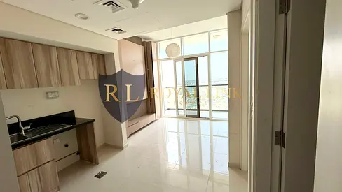شقة بغرفة نوم واحدة | جولف فيتا أ | شرفة تطل على المدينة والمنتزه | وحدة غير مفروشة