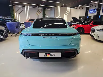 صورة 7 لـ 2021 Porsche TAYCAN