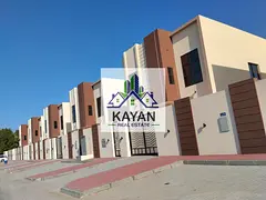 New villa for rent, 5 master rooms, hall, majlis, maid room, prime location, ready now