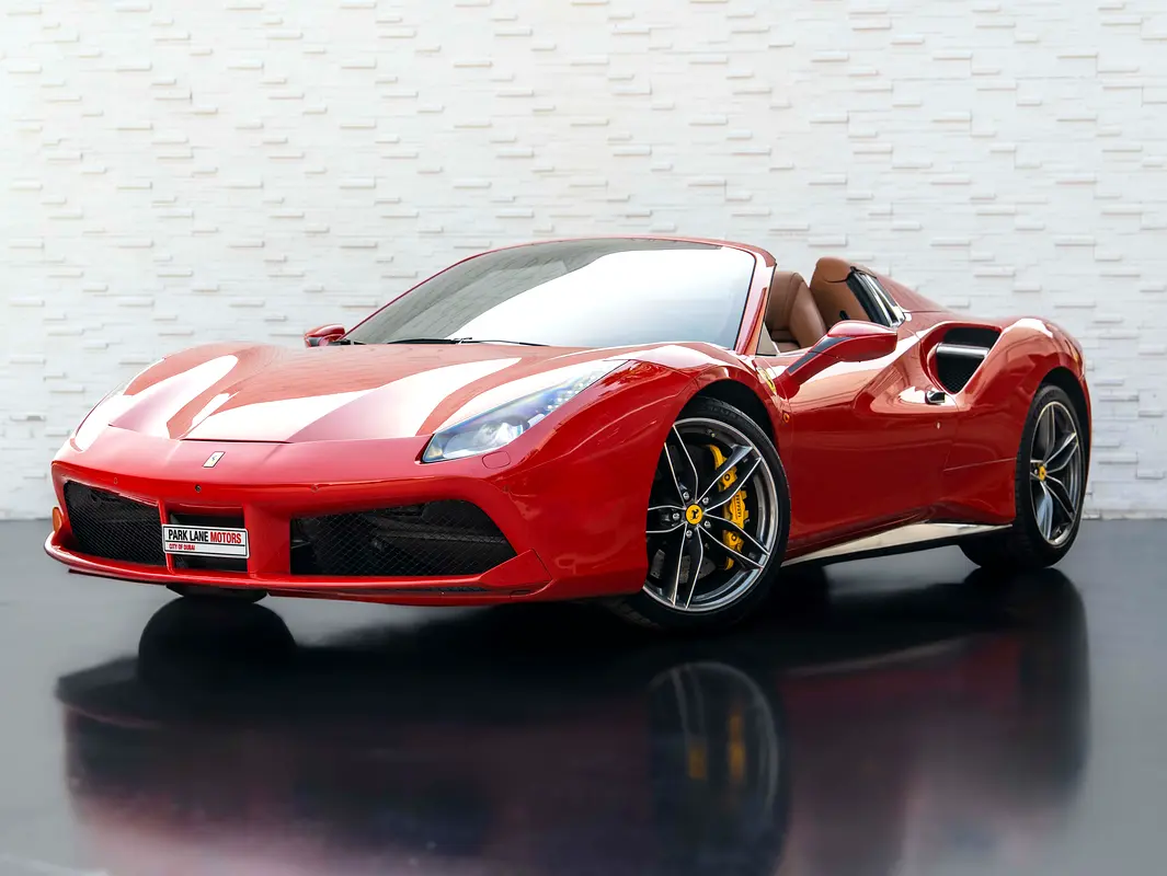 Ferrari 488 2017 — photo 1 of 20