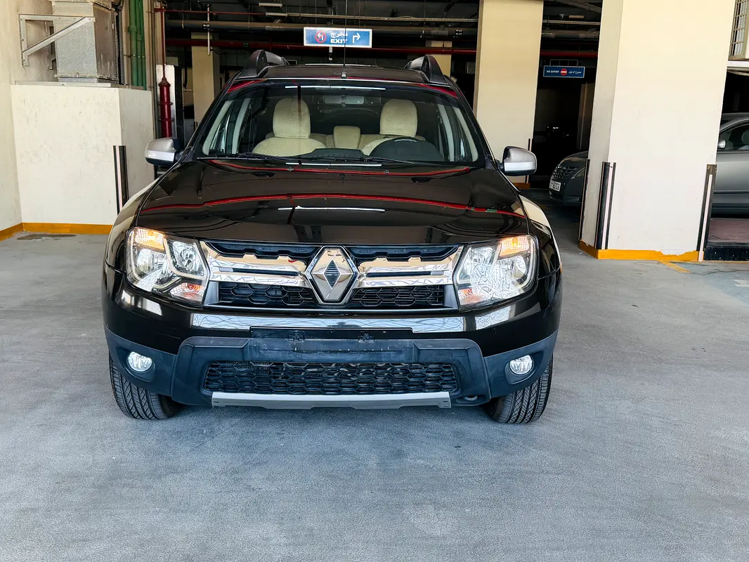 Renault Duster 2016 — photo 1 of 13