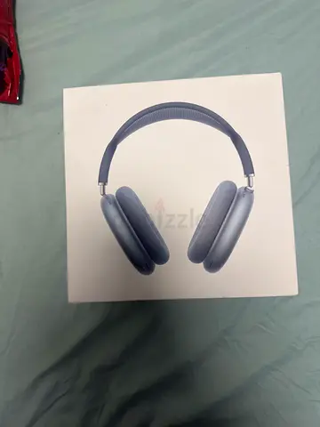 Apple AirPods Max (Sky Blue) usb C With Smart case - Boxed, Sealed
