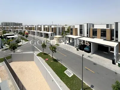 Single Row| Corner Unit | Large Plot |Type 4B2 G+2
