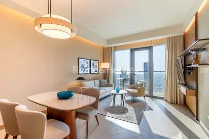 Skyline Luxury | Furnished | Stunning Views | Tidy